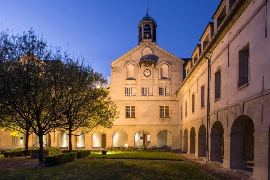 Chic Apart With Great View Of Paris Apartment Saint-Denis  Exterior photo